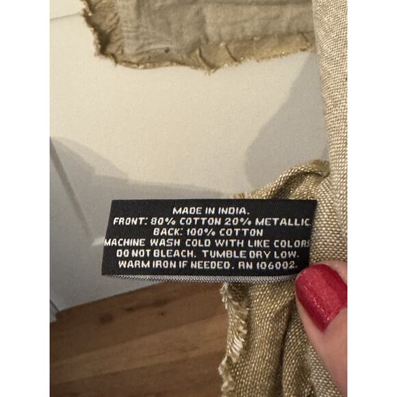 Nicole Miller Home Table Runner Light Brown Gold Thread 16” X 90” NWT - Picture 9 of 9